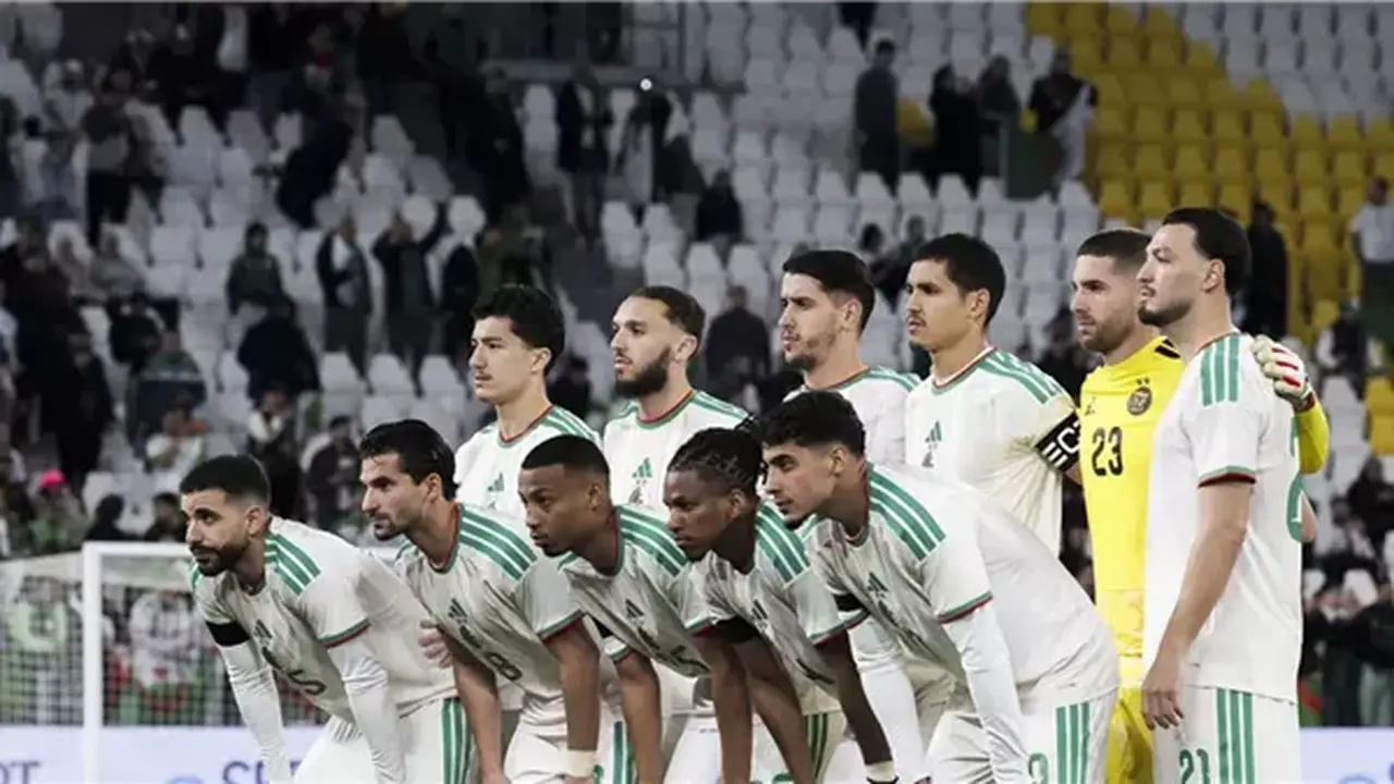 مباراة الجزائر وهولندا الودية تقترب قبل كأس العالم
